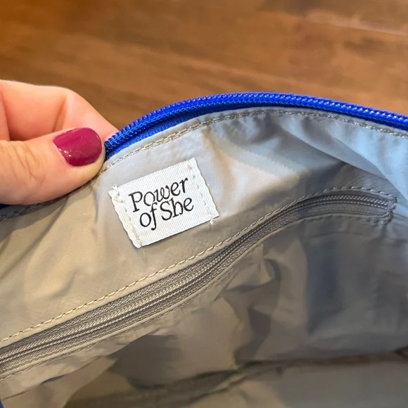 Blue Nylon Athleta Pouch Set with Keychain